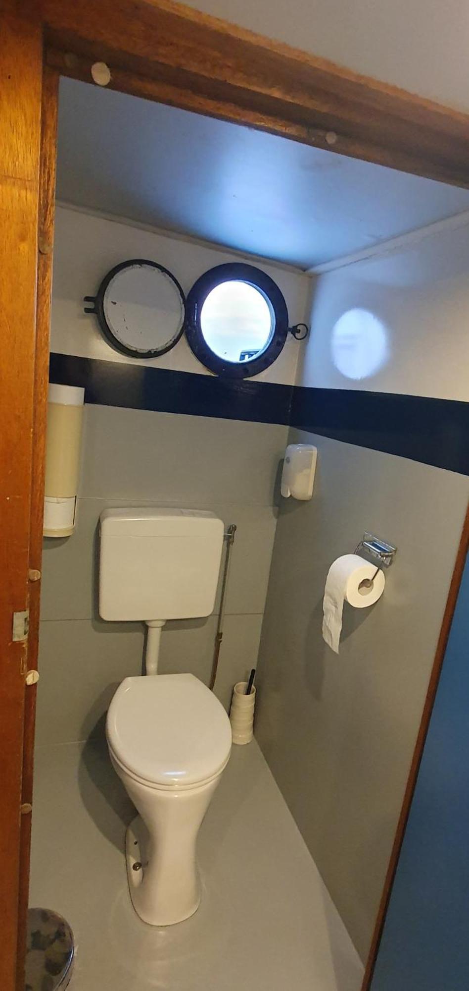 Intersail Hostel - Avontuur Amsterdam Eksteriør bilde